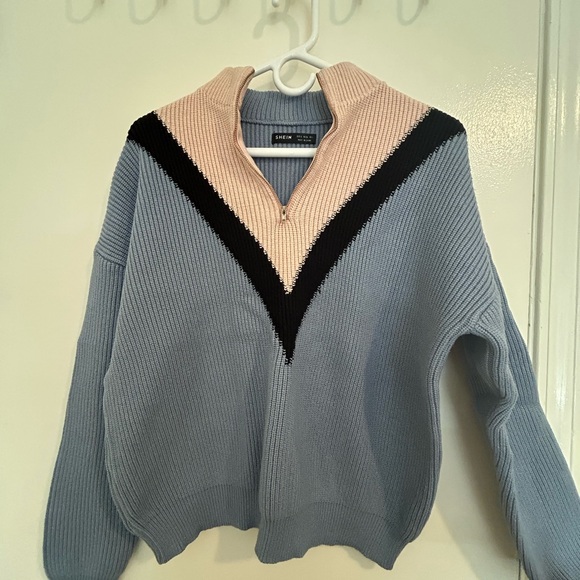 SHEIN Tops - 🩵SHEIN V-Neck Colorblock Hoodie - Blue, Pink, Black